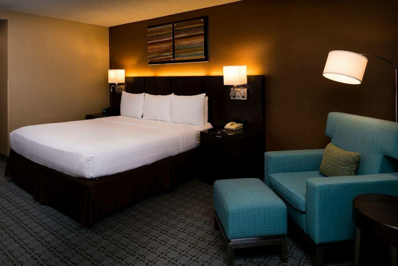 Doubletree By Hilton Whittier Hotel Phòng bức ảnh